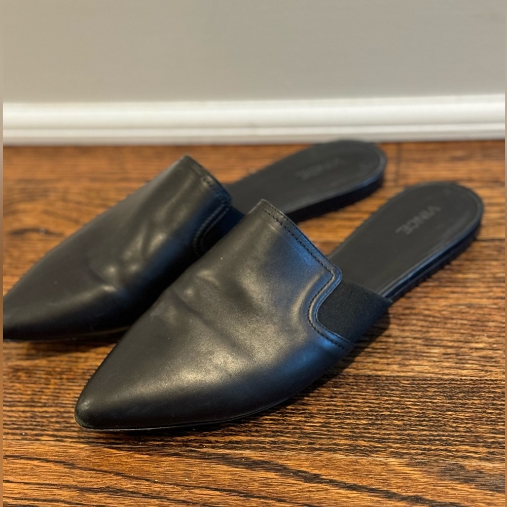 Vince Black Leather Pointed Toe Mules